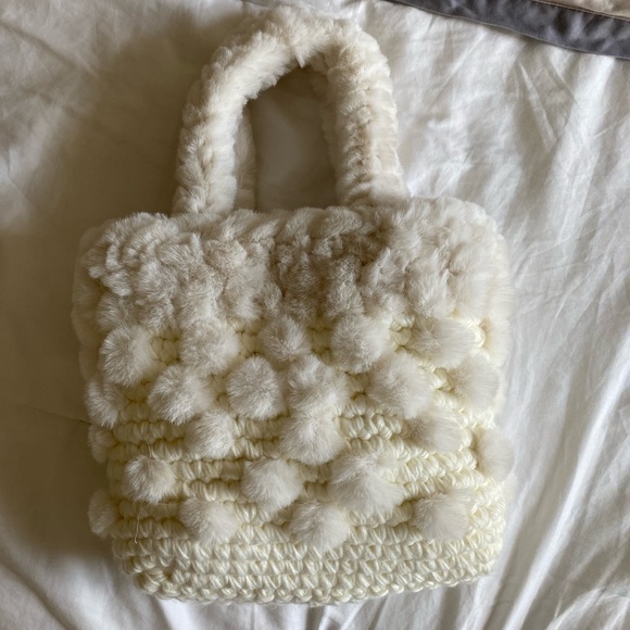 ZARA CROCHET MINI SHOPPER in off white - Picture 2 of 3